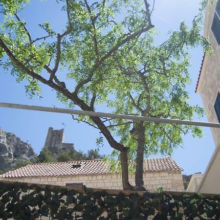 House Nataniel In Omis Near Sea Apartment ภายนอก รูปภาพ