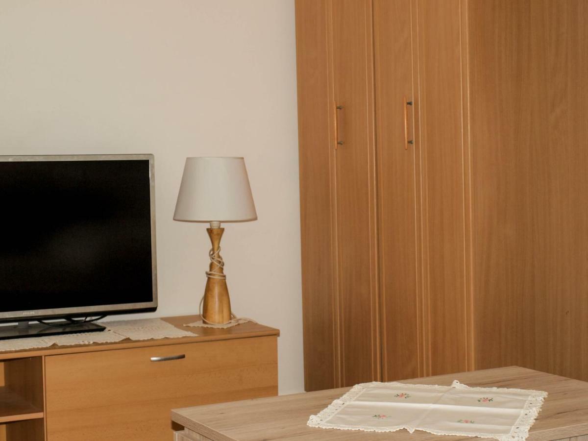 House Nataniel In Omis Near Sea Apartment ภายนอก รูปภาพ