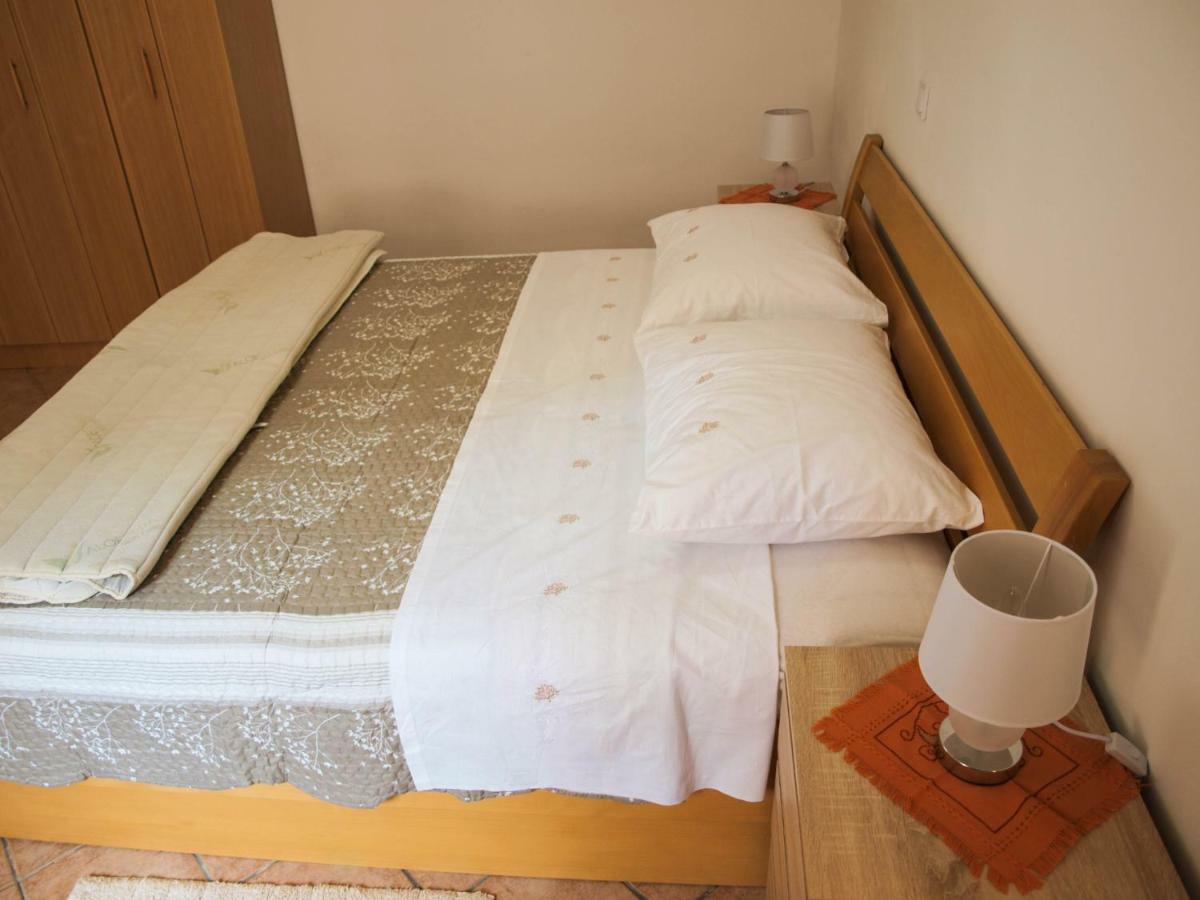 House Nataniel In Omis Near Sea Apartment ภายนอก รูปภาพ