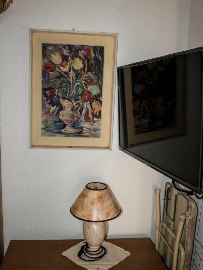 House Nataniel In Omis Near Sea Apartment ภายนอก รูปภาพ